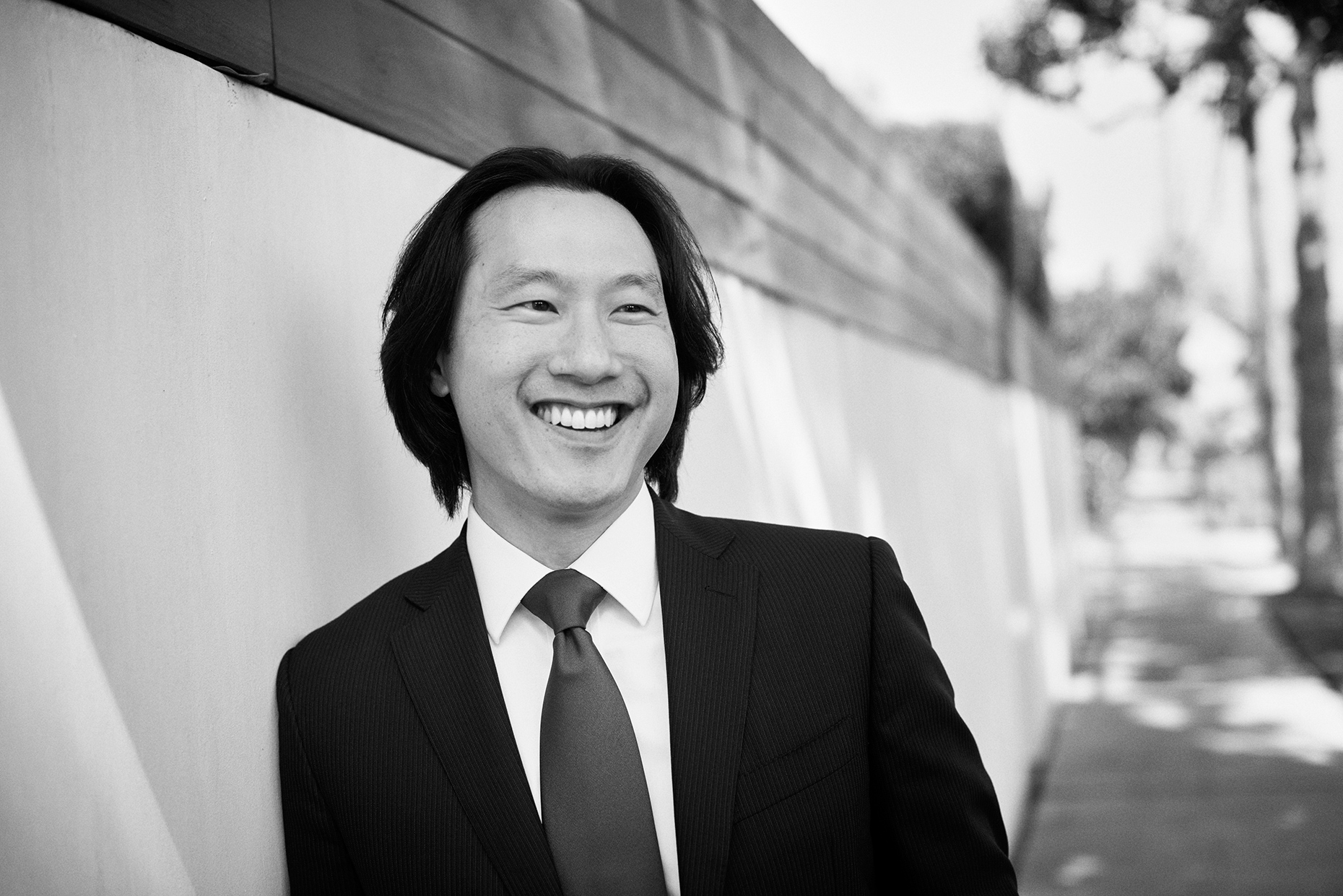 Smiling-outdoor-portrait-CEO-Los-Angeles-suit