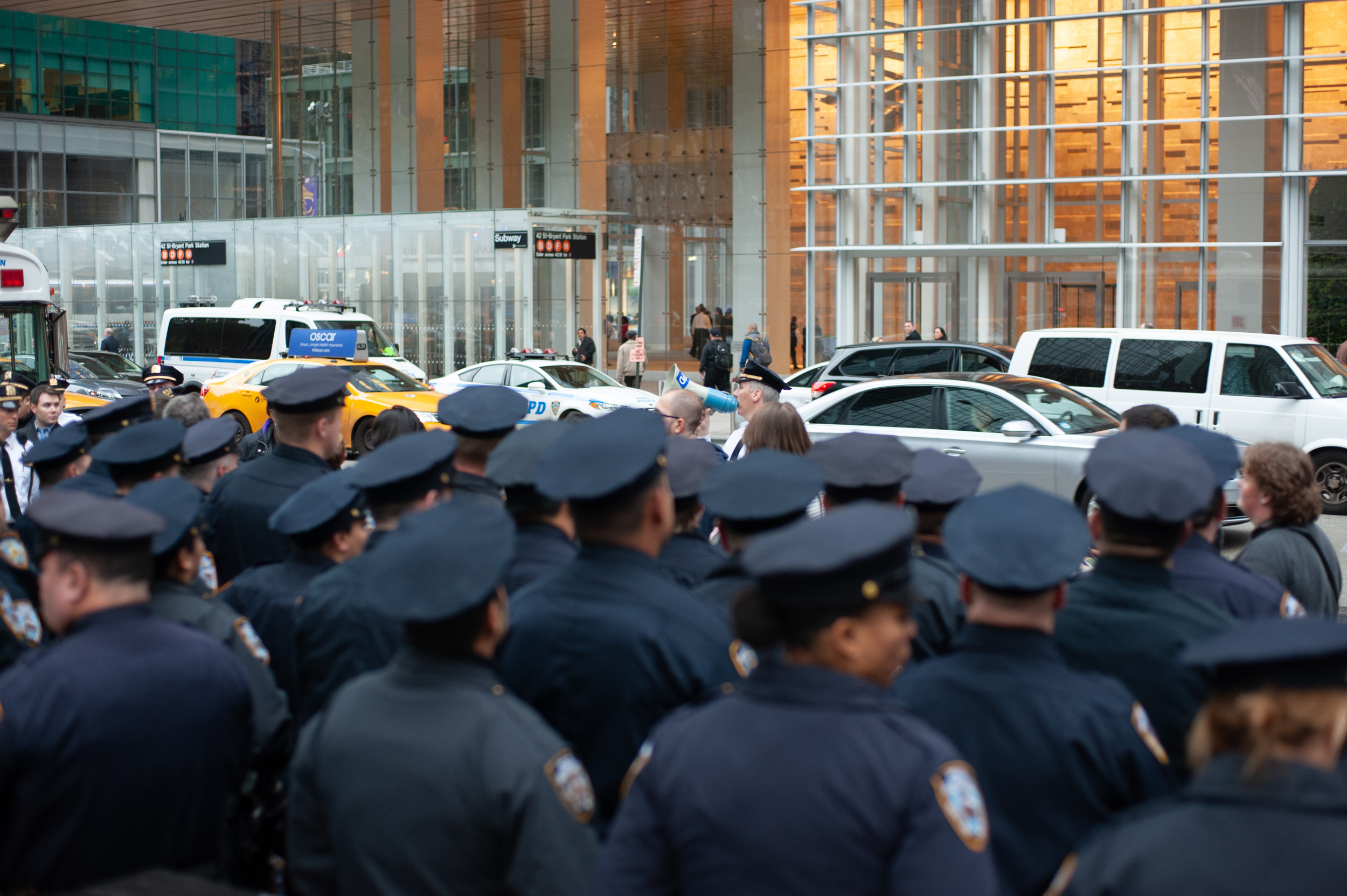 MULTIPLE COPS IN NEW YORK CITY ATTEND A MEETING ON THE STREETS OF MANHATTAN