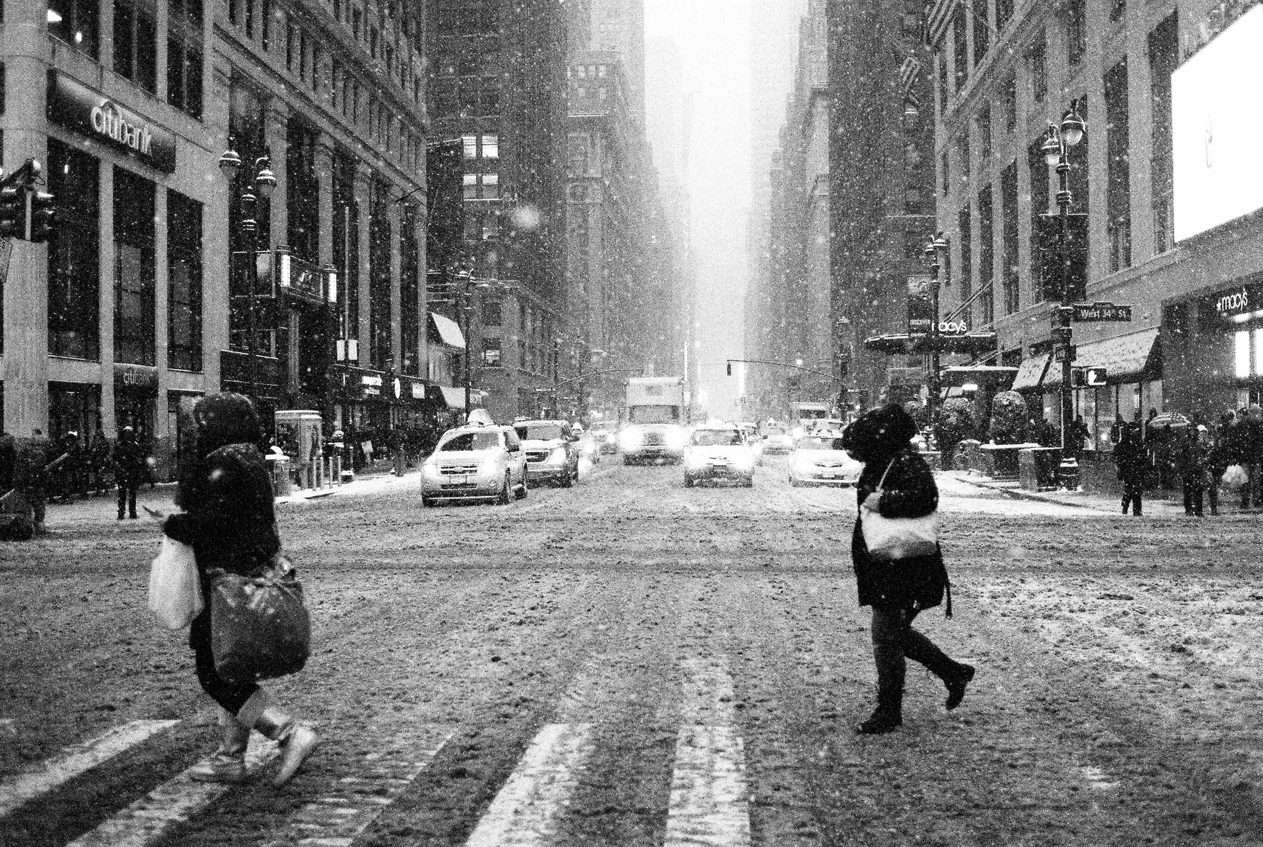 new_york_street_untitled-411